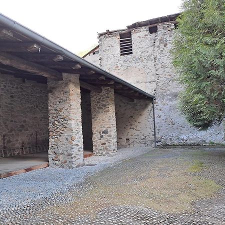 Palazzo Salis - La Dimora Del Conte Apartment Tirano Luaran gambar