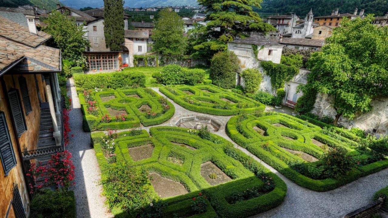 Palazzo Salis - La Dimora Del Conte Apartment Tirano Luaran gambar